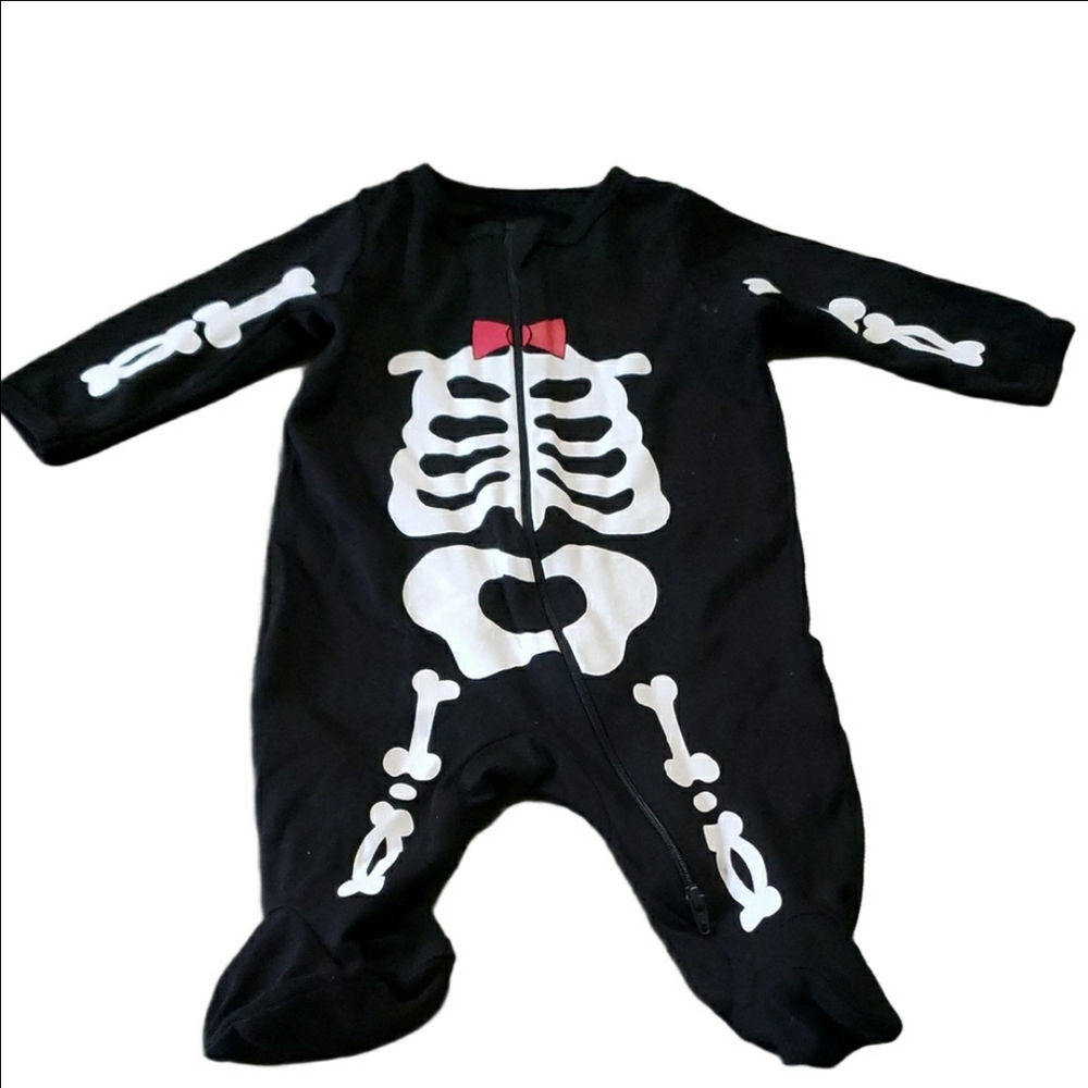 Black Skeleton Bow Tie Boy's One Piece Sleeper Pajama 0-3M Cotton